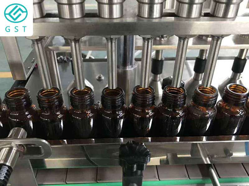 如何解决口服液小型灌装机的疑难杂症？